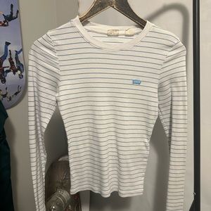 Levi XS long sleeve